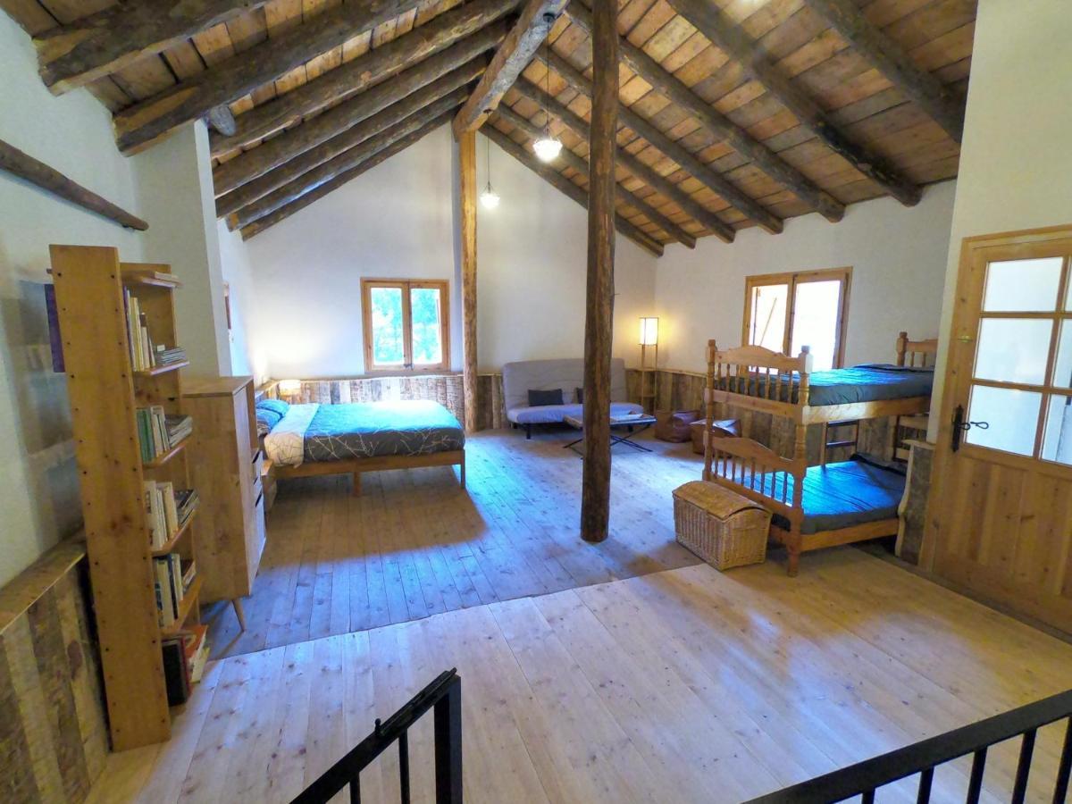 Bordes Pirineu, Pintor Areu Екстер'єр фото