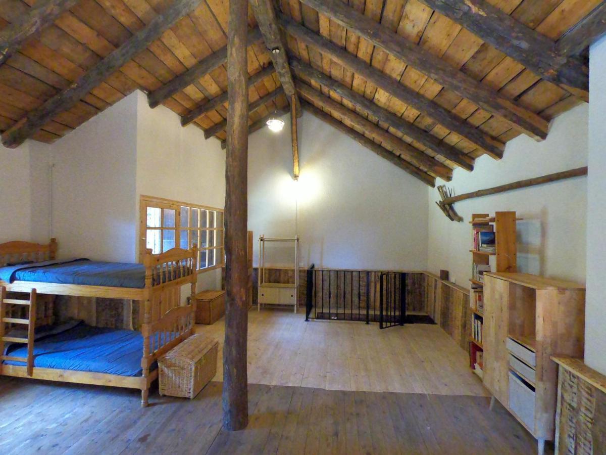 Bordes Pirineu, Pintor Areu Екстер'єр фото